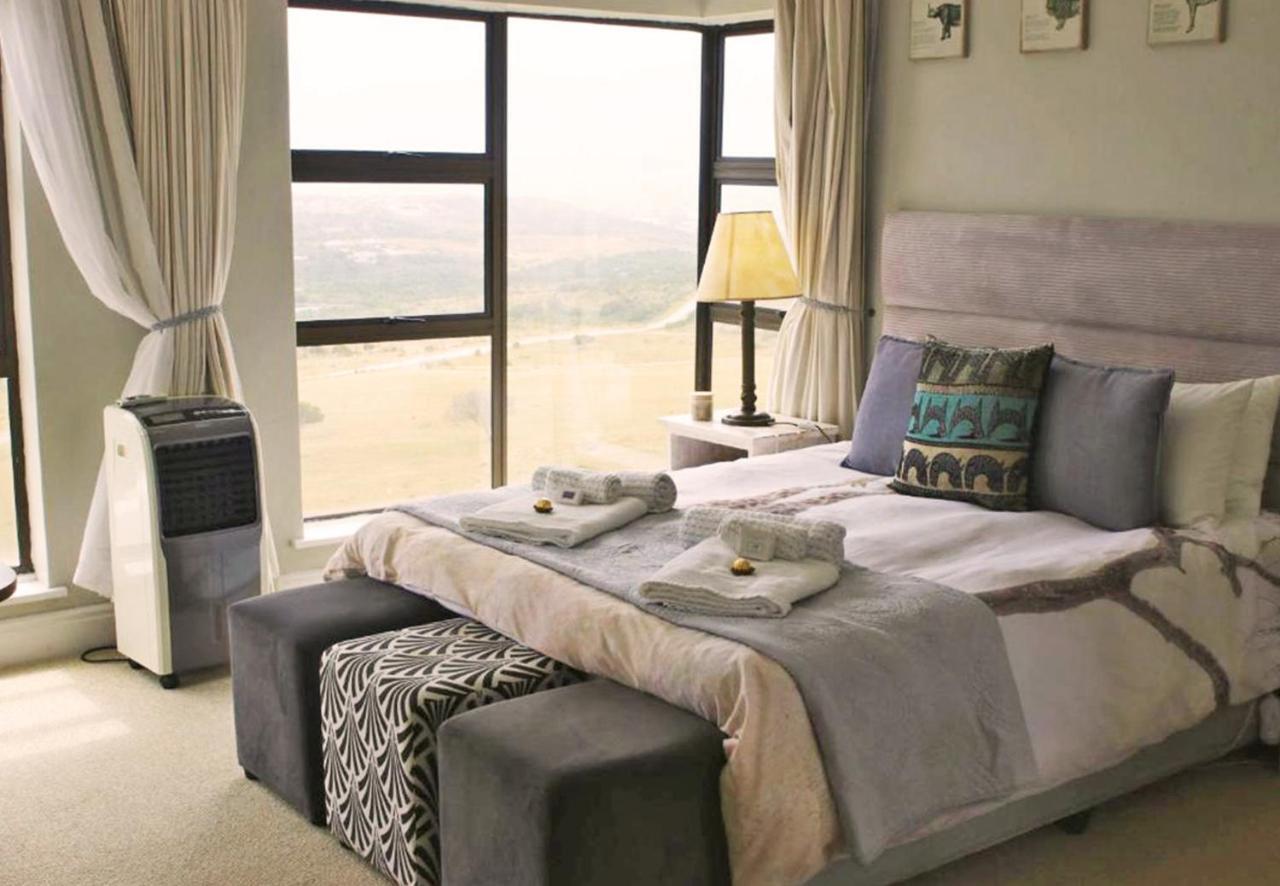Fly Me To The Moon Guesthouse موسيلباي المظهر الخارجي الصورة